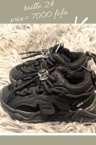 Sac et chaussures pour enfants