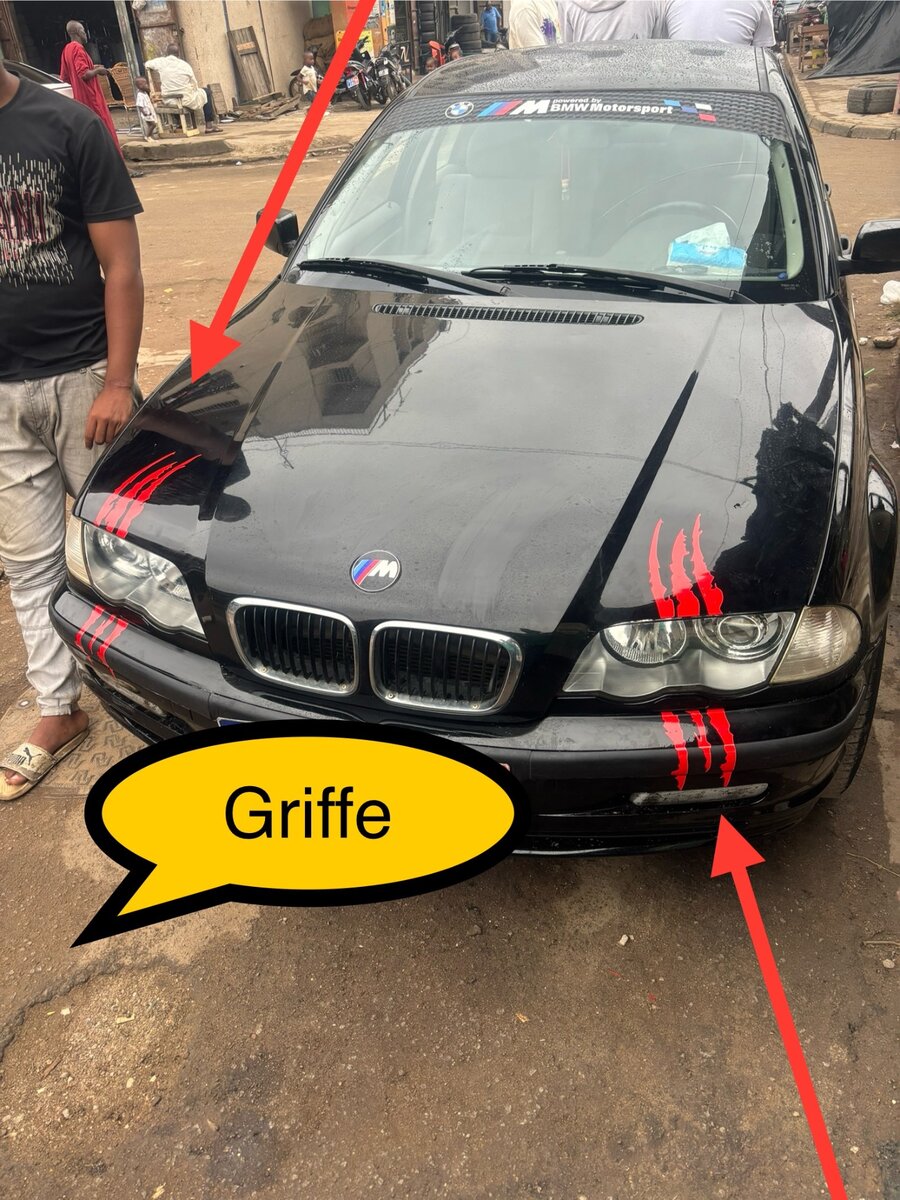 Autocollant griffe