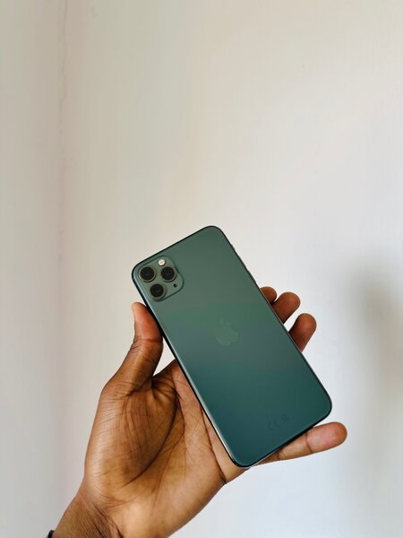 IPHONE 11PM