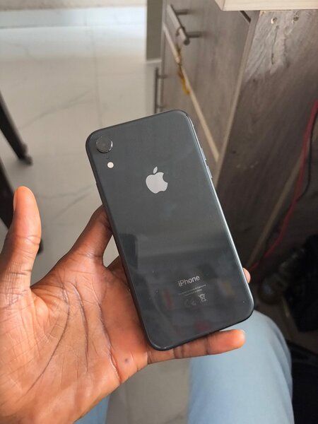 iPhone xR