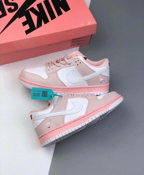 Unisex Sneakers