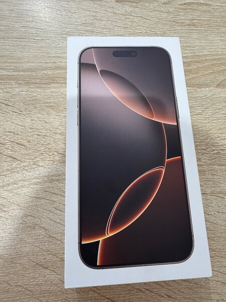 iPhone 16 Pro Max