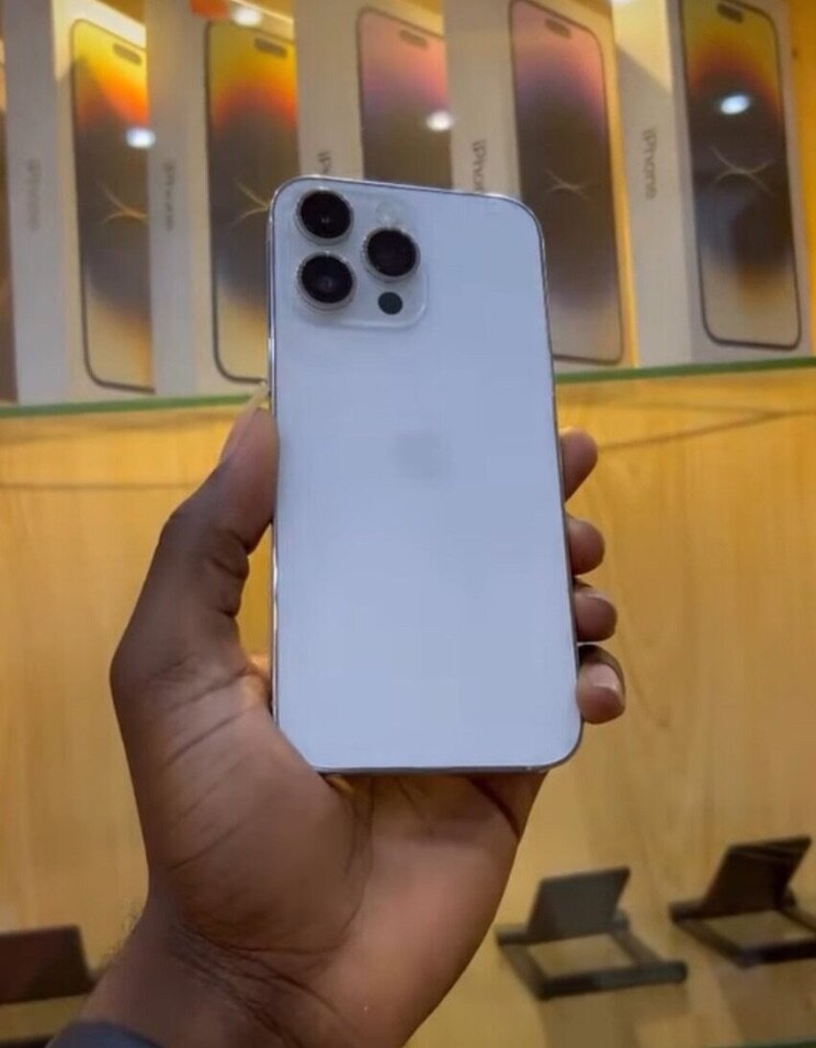 iPhone 14 pro Max