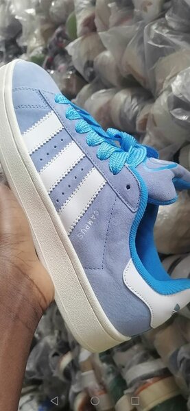 Adidas campus