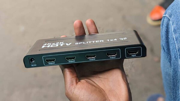 HDMI 4 way splitter
