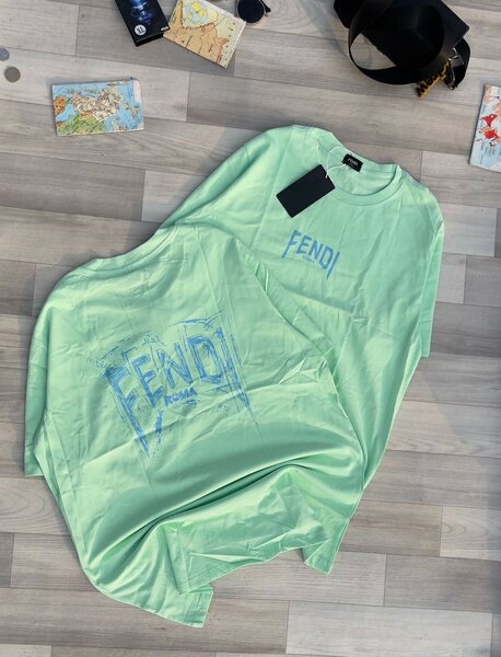 Tee-shirts