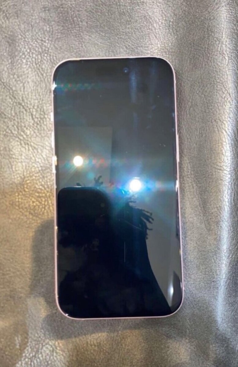 iPhone 15