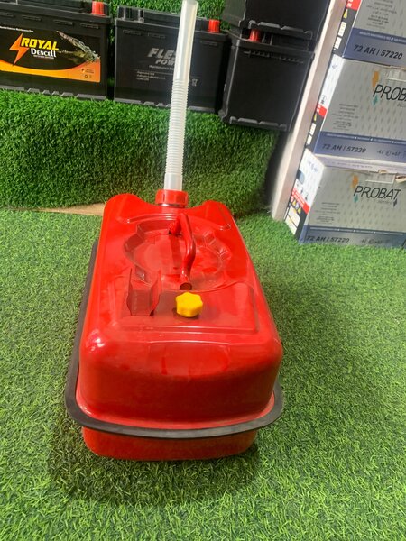 Fuel reservoir tank