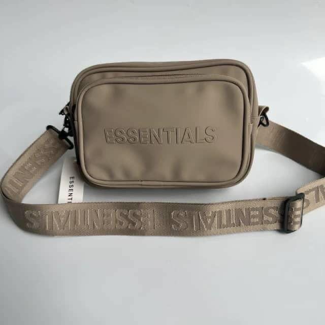 Sacoche Essentials.