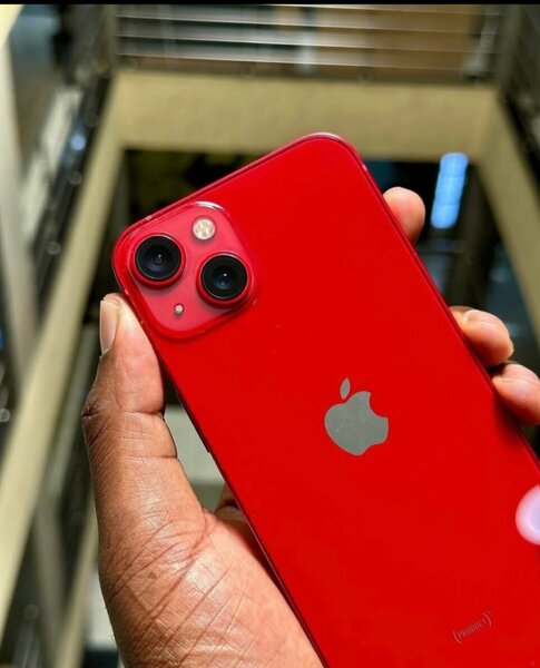 iPhone 13