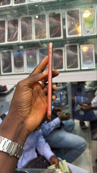 iPhone XR