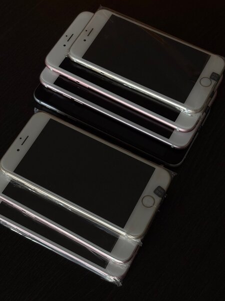 PRE-OWNED IPHONE 6S