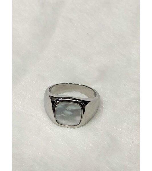 Bague en argent avec nacre