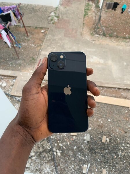 iPhone 13