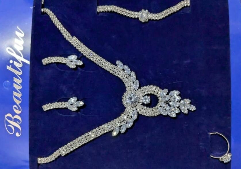 Parure Bijoux Strass Éblouissants
