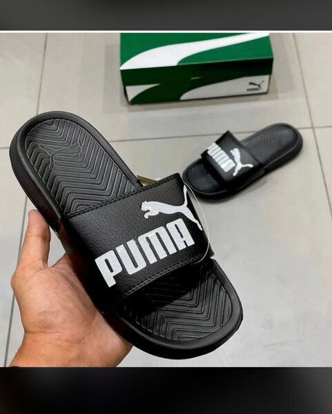 Claquettes NIKE