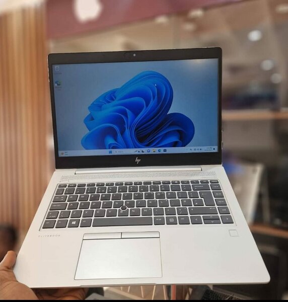 HP ELITEBOOK 745 G5