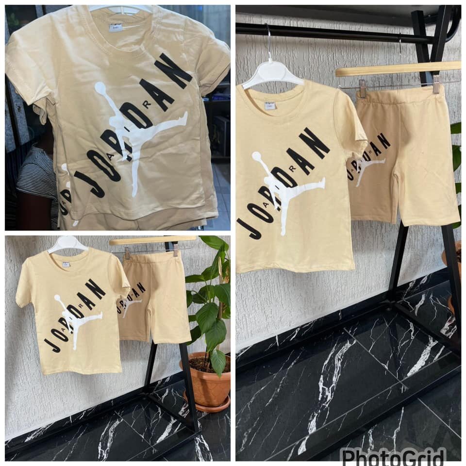 t-shirt avec short ensemble de vêtements pour enfants