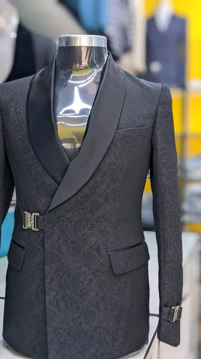 Suit gris