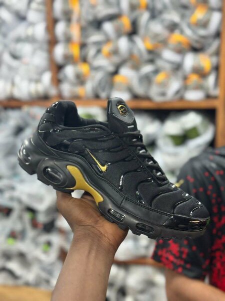 Baskets_Nike