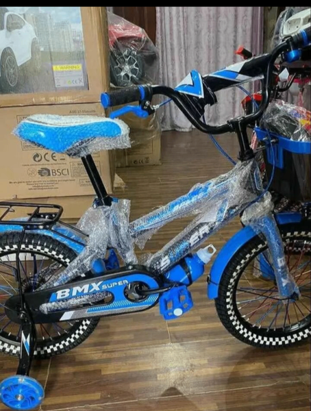 Vélo enfant BMX Super