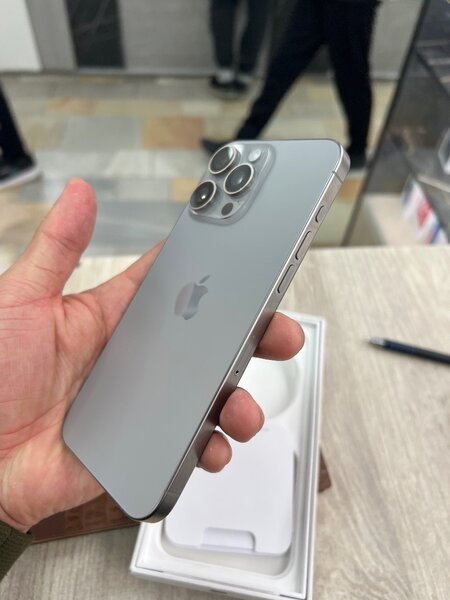 iPhone 15 pro max