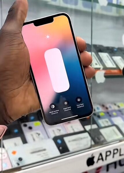iPhone 13simple