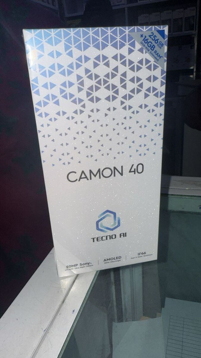 Tecno camon