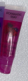 Lip gloss