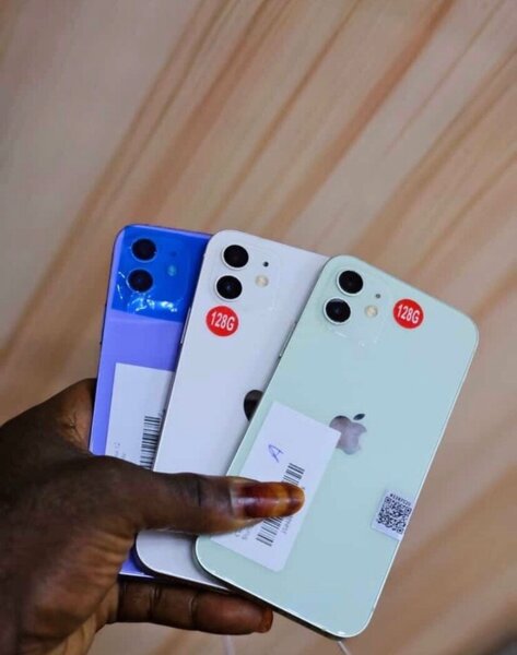 iPhone 12