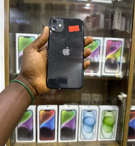 iPhone 11