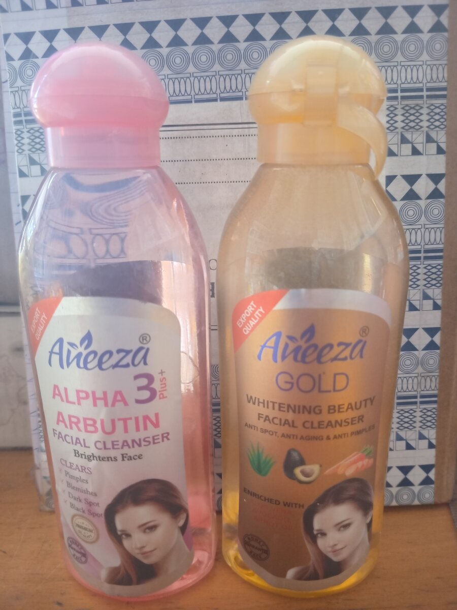 Aneeza Gold Facial Cleanser