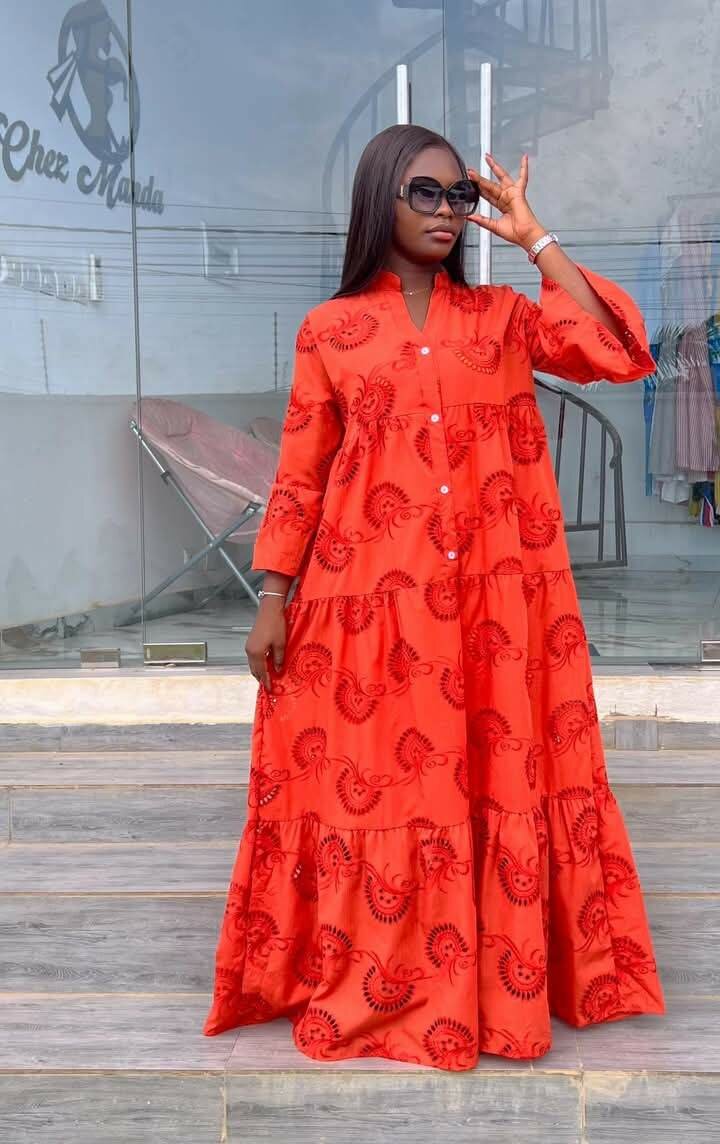 Robe Maxi Brodée Élégante