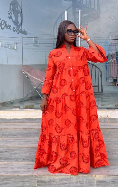 Robe Maxi Brodée Élégante
