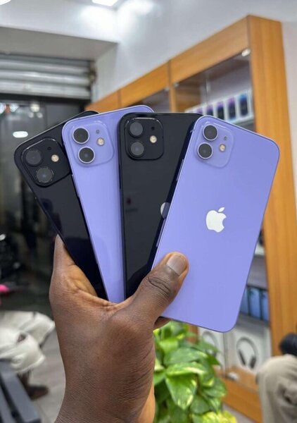 iPhone 12