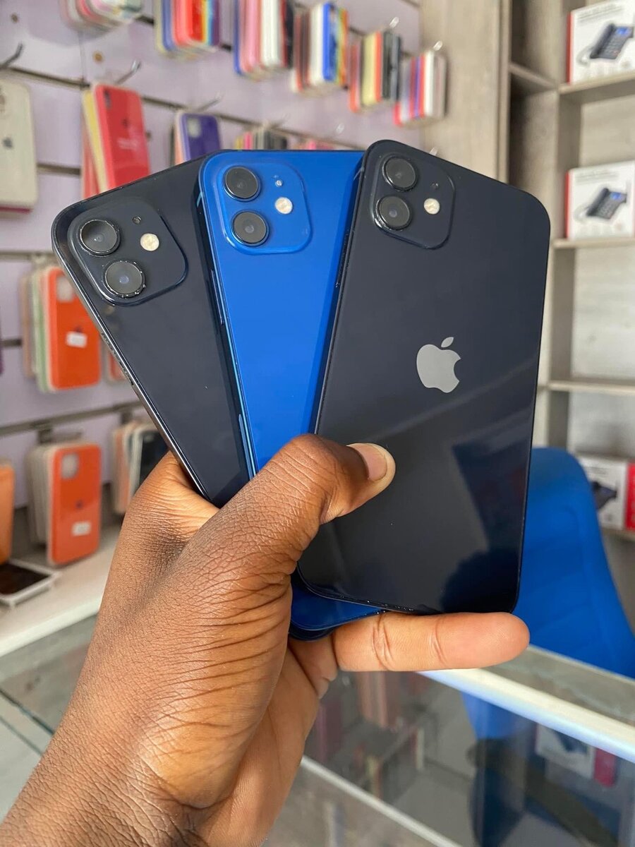 iPhone 12