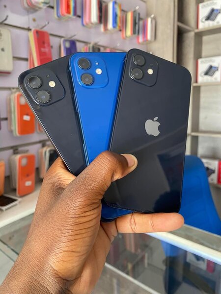 iPhone 12