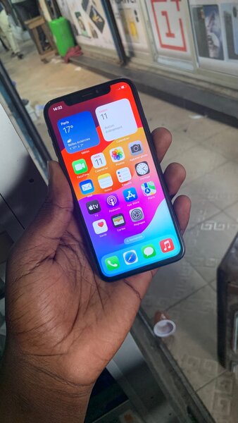 iPhone X