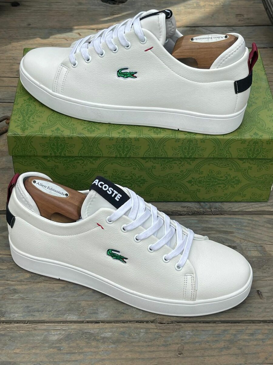 Dress shoes