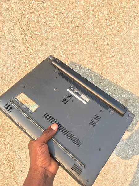 Dell latitude 3340