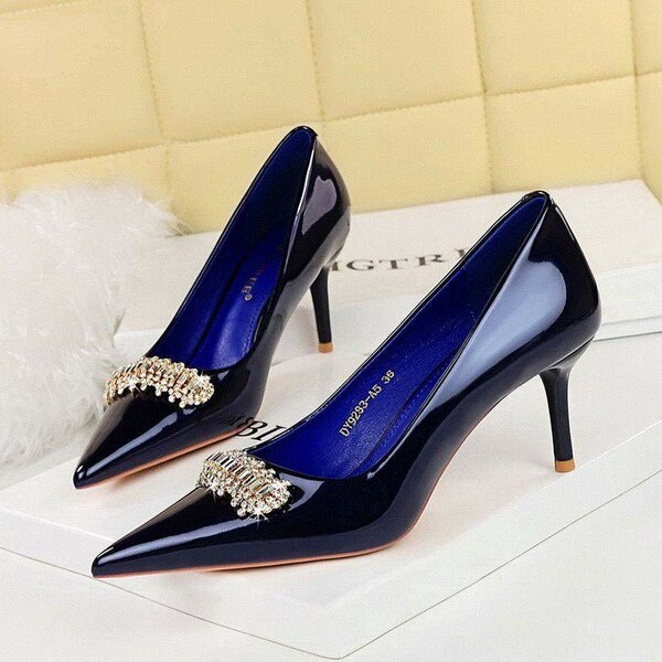 Sleek ladies heels