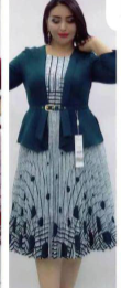 Robe avec veste et fleurs émeraude
