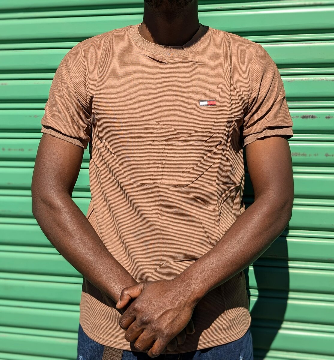  T-SHIRTS 