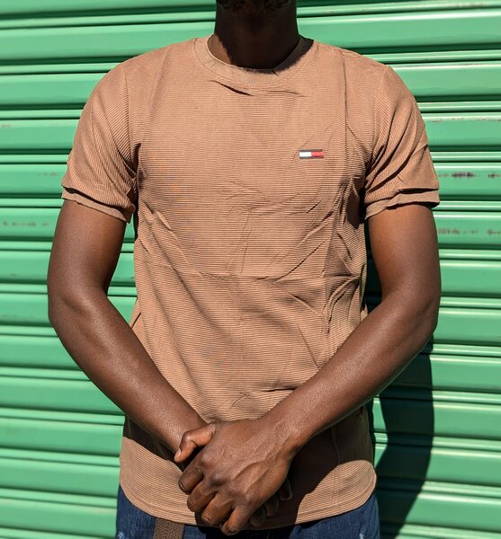  T-SHIRTS 