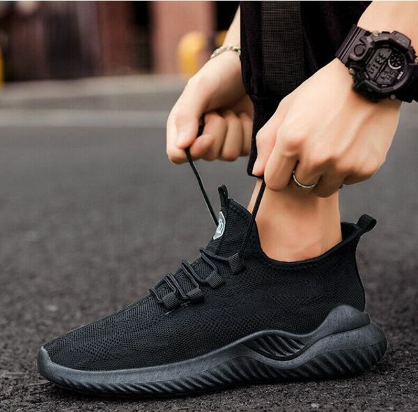 Men's sneakers