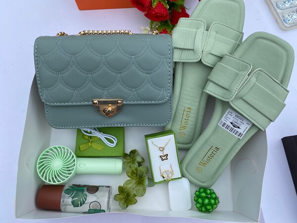Ladies gift package
