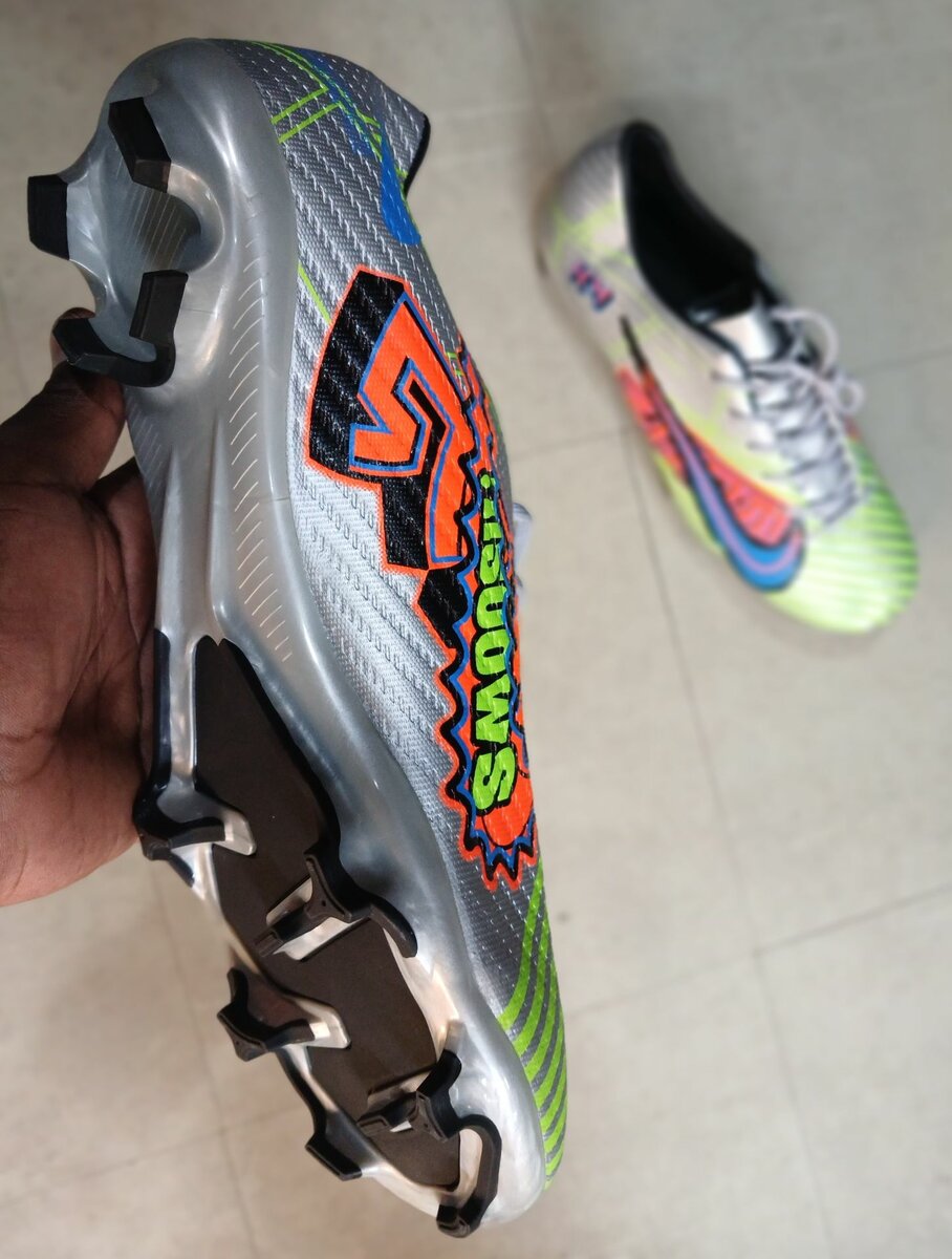 Soccer boots