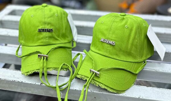 JACQUEMUS CAP