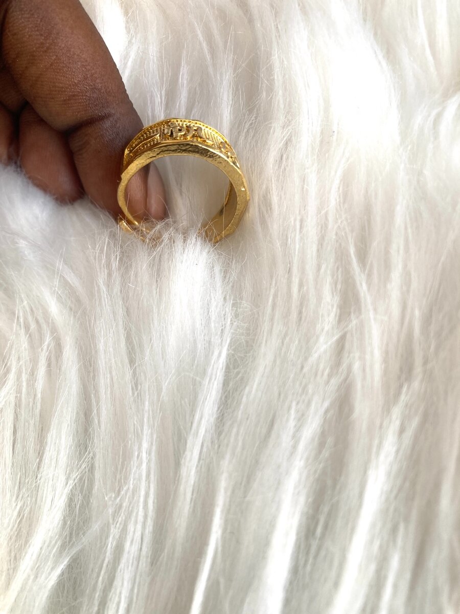 Fbeautiful ring