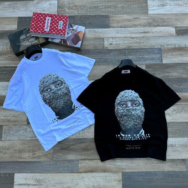  T shirts